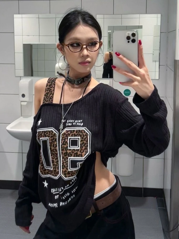 Camiseta Feminina Y2K com Esta - Embroidery Tshirt avaliação e preço