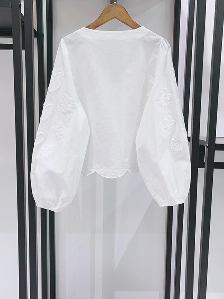   Camisa Feminina Premium de A - Embroidery Premium avaliação e preço