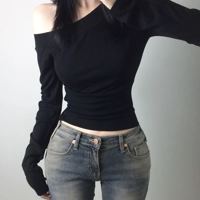 Camiseta Vintage Y2K com Botõe - Embroidery Tshirt avaliação e preço